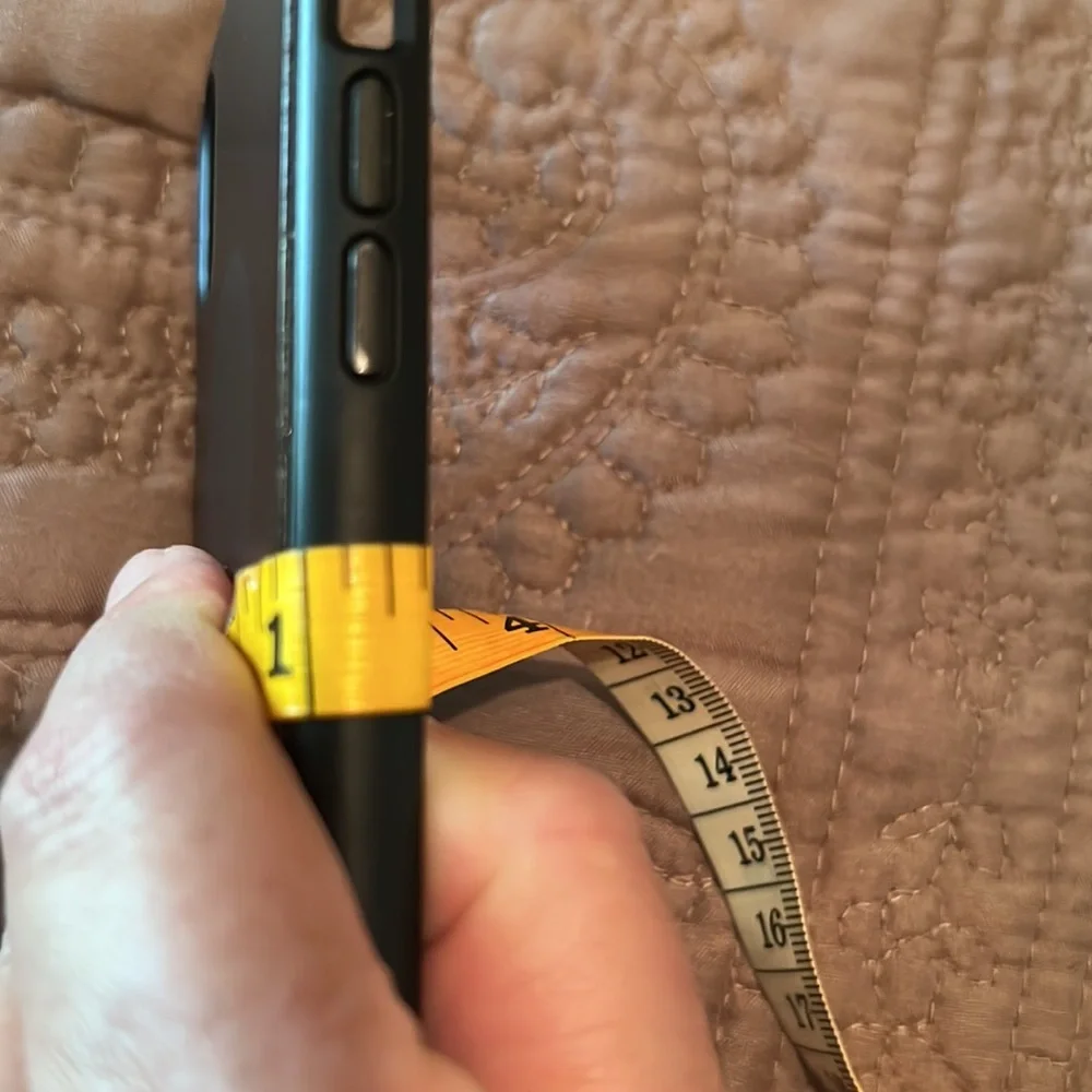 Cell Phone Case in Soft Black